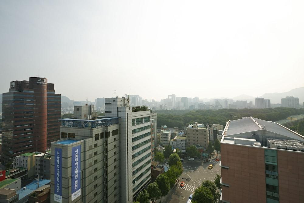 Mayplace Hotel Seoul Exterior photo